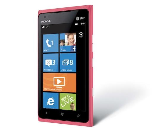 WP 7.5 Mango işletim sistemli Nokia Lumia 900'e pembe renk seçeneği eklendi