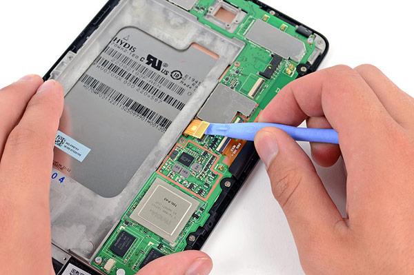 152$'lık maliyet ile, Nexus 7 ucuz tabletlerin önünü açabilir