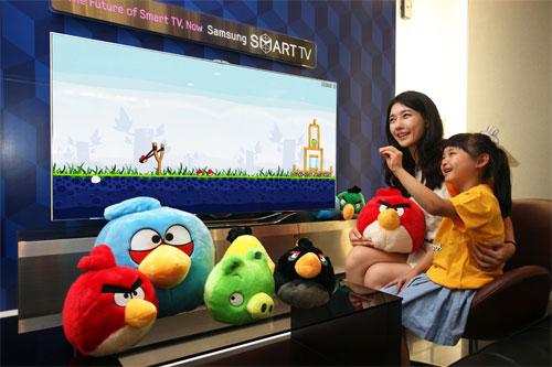 Samsung'dan hareketlerle oynanabilen ilk Smart TV oyunu Angry Birds olacak
