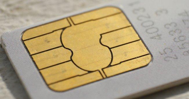 Financial Times: Avrupalı operatörler nano-SIM kart siparişi vermeye başladı