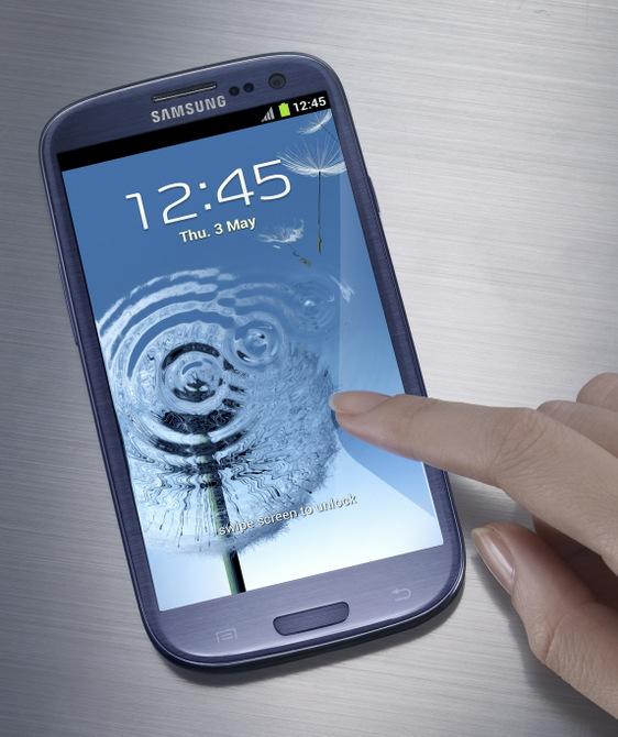 Samsung Galaxy S III, EISA tarafından ''En iyi mobil telefon'' ödülüne layık görüldü
