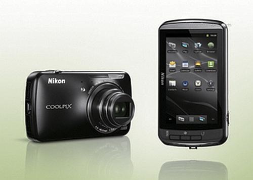 Nikon'un Android'li kamerası Coolpix S800'e ait ilk görüntüler sızdı