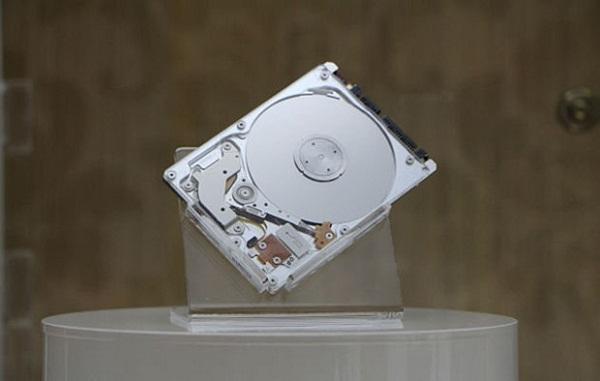 A*Star'dan 5mm kalınlıkta melez hard disk sürücüsü