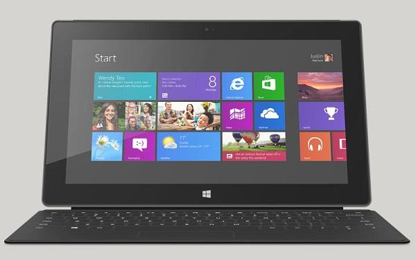 Surface with Windows 8 Pro modeli gelecek yıl piyasada olacak