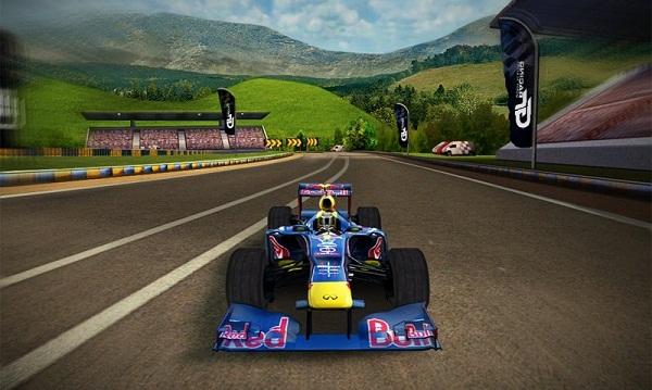 Gameloft, GT Racing:Motor Academy'e Red Bull temalı üç yeni araç ekledi