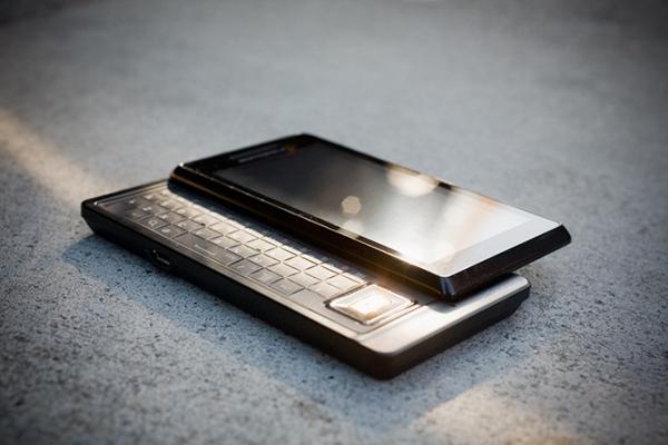 Google ve Motorola, 'X Phone' adlı bir proje kapsamında yeni bir akıllı telefon geliştiriyor