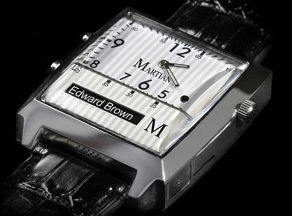 CES 2013 : Klasik tasarımdan taviz vermeyen akıllı saat Passport Watch 
