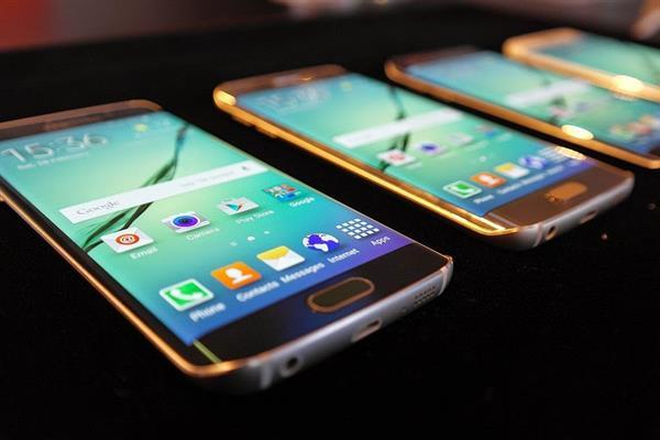 Galaxy Note 5 ve S6 Edge Plus satışları Samsung'un yüzünü güldürüyor