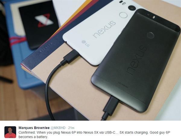 Nexus 6P, USB Type C ile birlikte Nexus 5X'i şarj edebiliyor