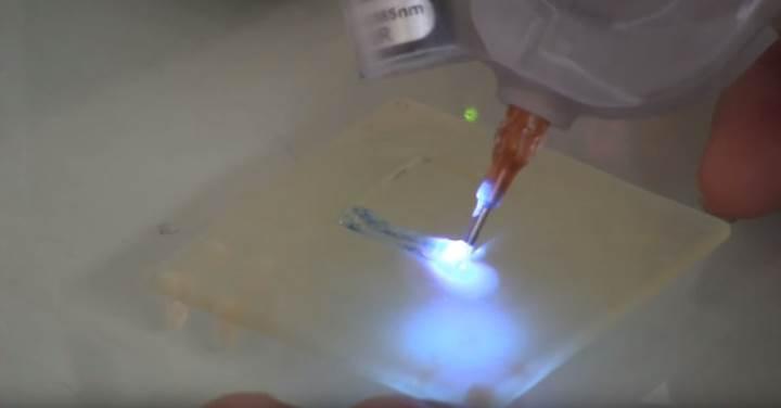 BioPen: Ameliyat sırasında doku yazan 3D yazıcı