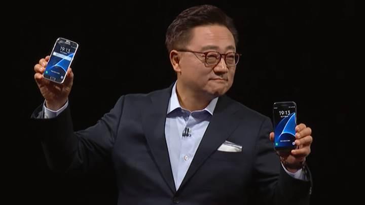 Samsung Galaxy S7 satış başarısı, Galaxy Note 6 lansmanını öne çekebilir