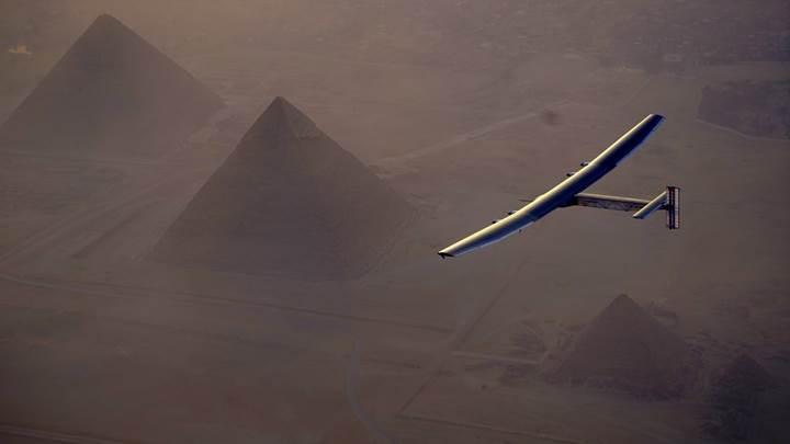 Solar Impulse 2'nin tarihi dünya turunda son etaba girildi