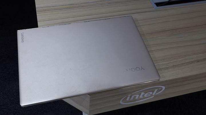 Şekilden şekile giren bilgisayar: Lenovo Yoga 910