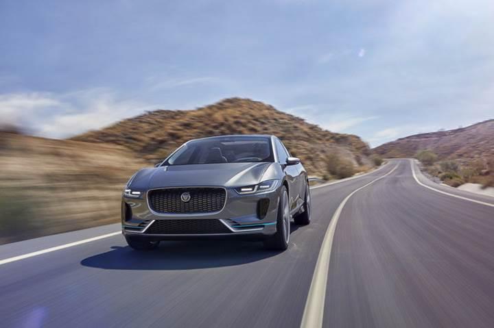 Jaguar 2020'ye kadar modellerinin yarısında elektrikli seçeneği sunacak