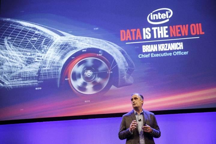 Intel otonom araçlar için yeni bir departman kuruyor