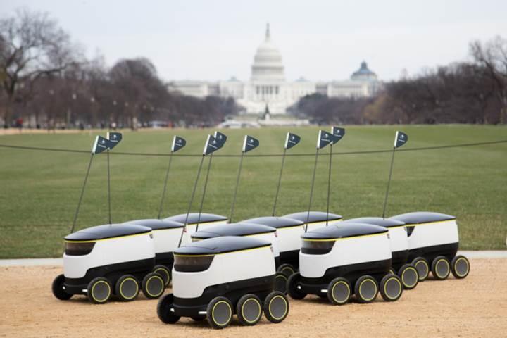 Teslimat robotları ABD'de yola çıkmaya hazırlanıyor