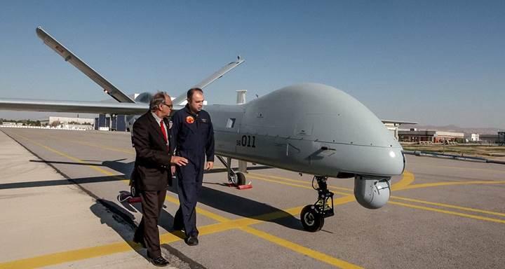 Silahlı insansız hava aracı ANKA-S göreve başladı