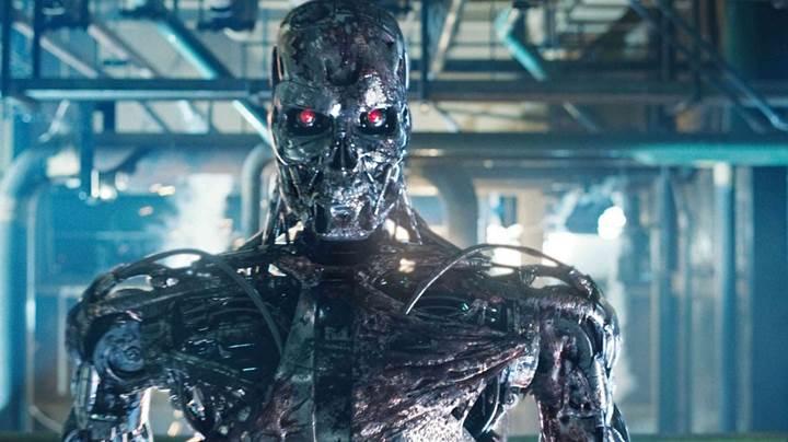 James Cameron yeni bir Terminator üçlemesi hazırlıyor