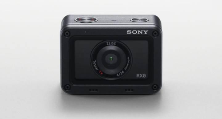 Sony yeni aksiyon kamerası RX0'ı tanıttı