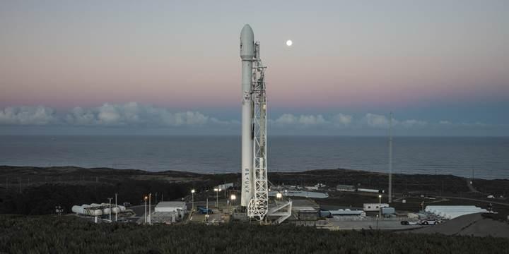 Türksat 5A ve 5B uydularını uzaya SpaceX taşıyacak