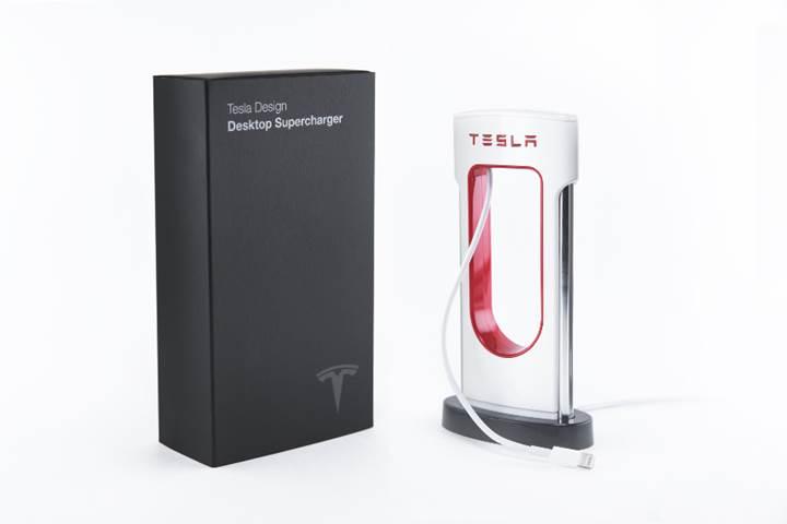 Tesla'nın akıllı telefonlar için Powerbank ve Desktop Supercharger cihazları satışa sunuldu!