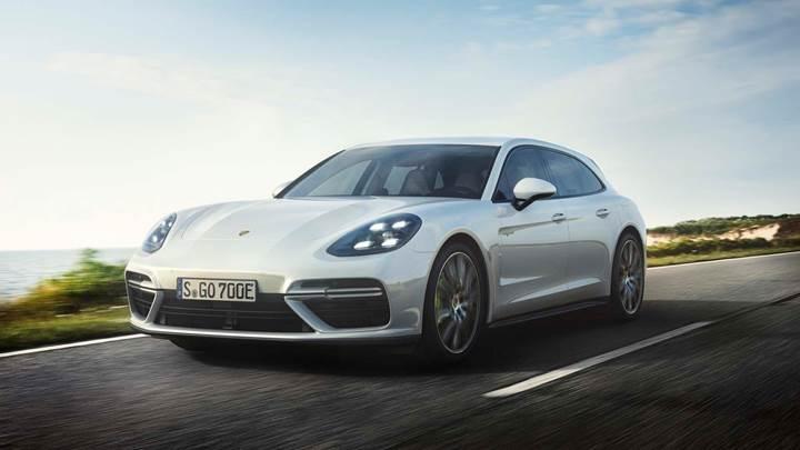 Porsche, 2025 yılında satışlarının yarısını hibrit araçlardan bekliyor