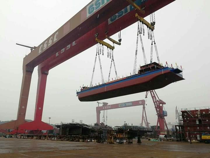 Çin elektrikle çalışan kargo gemisiyle kömür taşıyacak