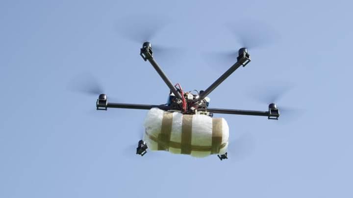 Cezaevlerine kaçak olarak ürün dağıtan Drone çetesi yakalandı