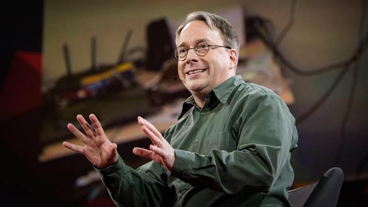 Linux'un babası Intel'in Meltdown ve Spectre yamalarını eleştirdi
