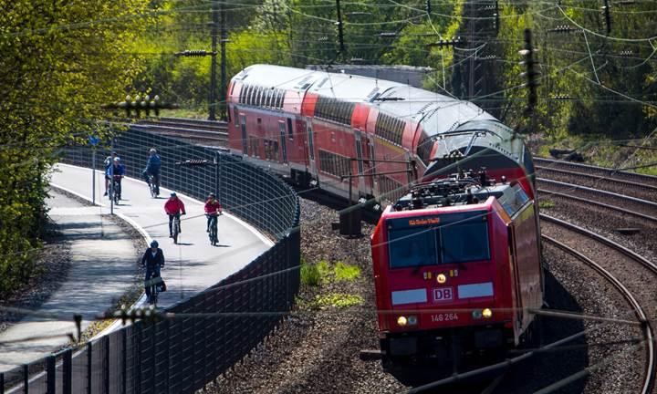Almanya ''ücretsiz toplu taşıma'' seçeneğini değerlendiriyor