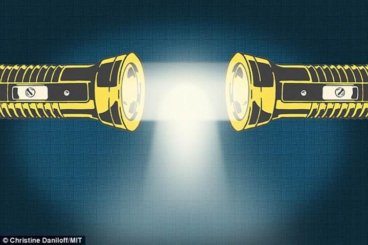 Bilim insanları kuantum bilgisayarlara hayat verecek yeni bir ışık formu oluşturdu