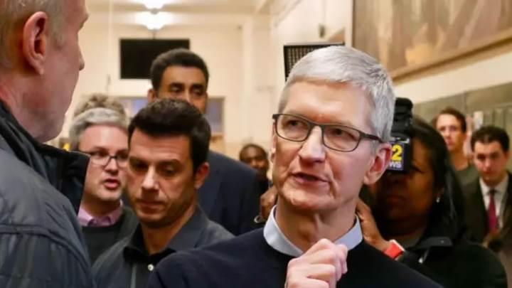 Apple CEO'su Tim Cook açıkladı: iOS ve MacOS birleşmeyecek