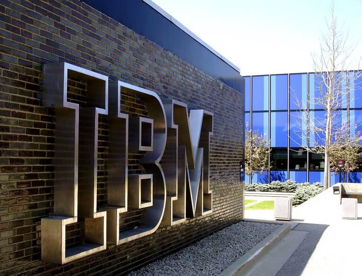 IBM çalışanlarının çıkarılabilir depolama aygıtı kullanmaları yasaklandı