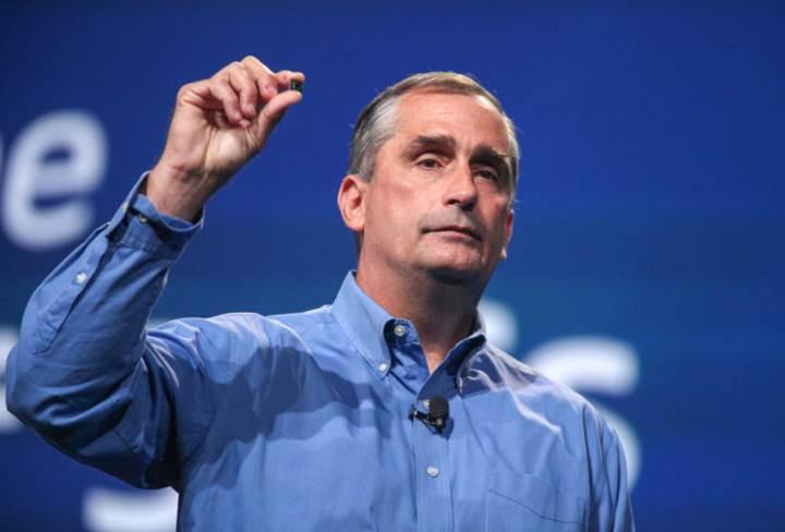 Yasak aşkı ortaya çıkan Intel CEO'su istifa etti