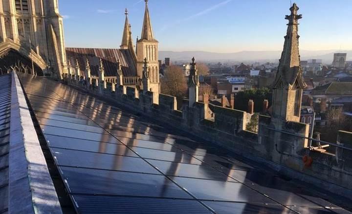 Birleşik Krallık'ta 5500 kilise yenilenebilir enerjiye geçti