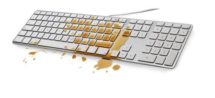 Apple suya dayanıklı Mac klavyesi geliştiriyor