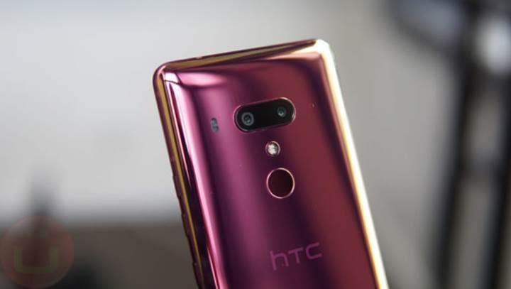 HTC, U13 modelinden vazgeçti