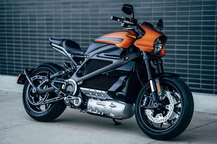 Harley Davidson'un elektrikli motosikleti 30 bin dolara 177 km menzil sunacak