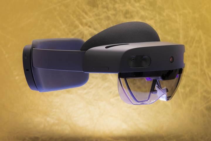 Microsoft, HoloLens'in neden son kullanıcılara satılmadığını açıkladı