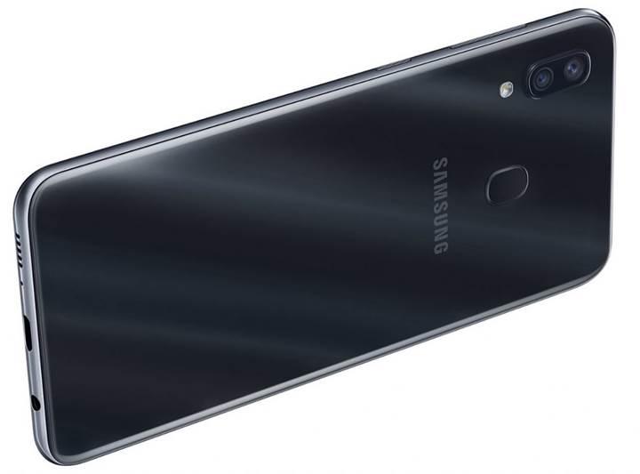 Infinity-U ekranlı Samsung Galaxy A30 resmen duyuruldu