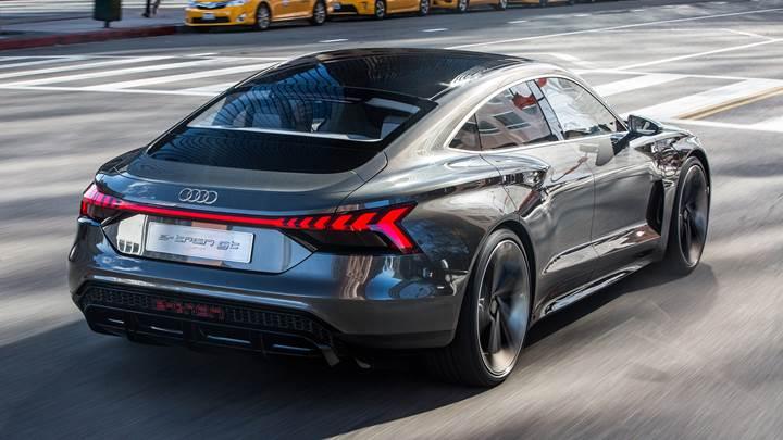 Audi resmen açıkladı: Tesla Model 3'e rakip elektrikli sedan geliyor
