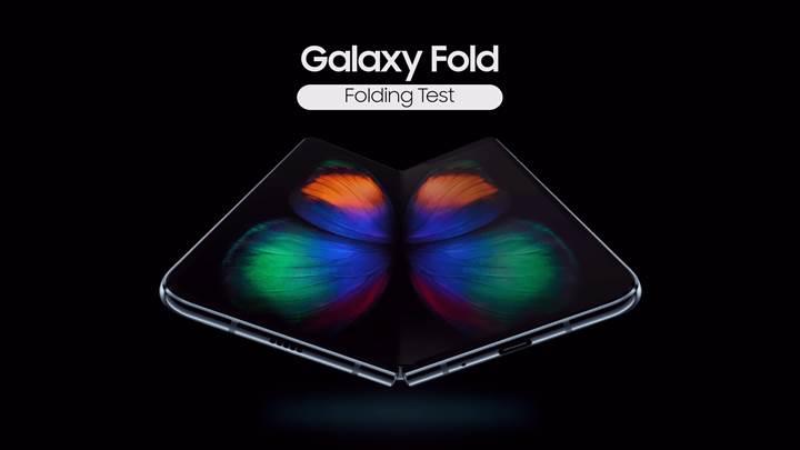 Samsung Galaxy Fold katlama testi videosu