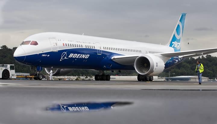 Boeing'in 787 Dreamliner uçağında 'üretim hatası' iddiası