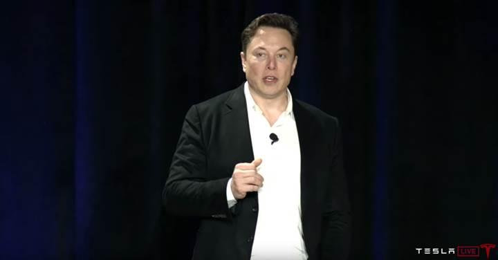 Elon Musk, Tesla'nın 2020 yılında otonom taksi olarak hizmet vereceğini açıkladı