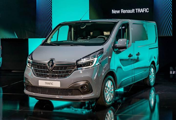 Makyajlanan 2019 Renault Master ve Trafic modelleri tanıtıldı