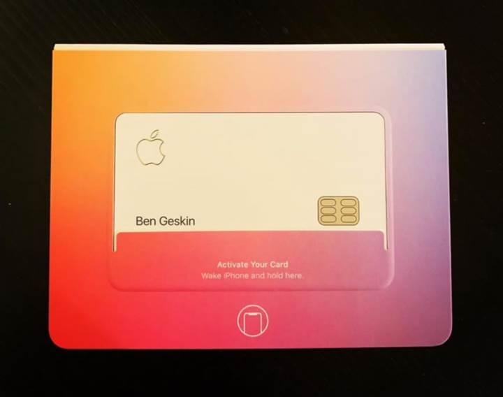 Apple'ın kredi kartı Apple Card ortaya çıktı
