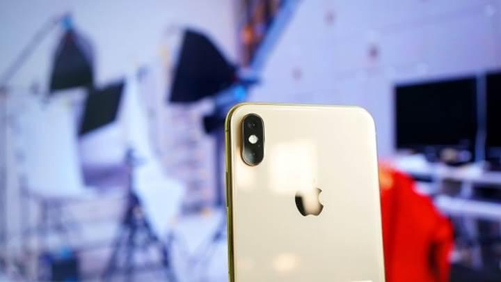 Foxconn, iPhone üretimini Çin dışına taşıyabileceğini açıkladı