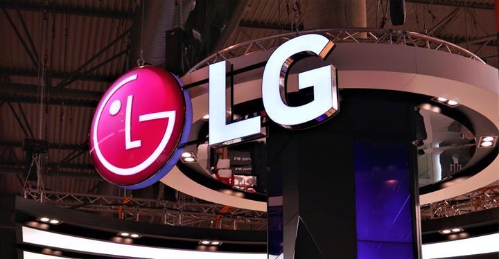 LG, IFA 2019 fuarında katlanabilir akıllı telefonunu tanıtabileceğinin sinyalini verdi