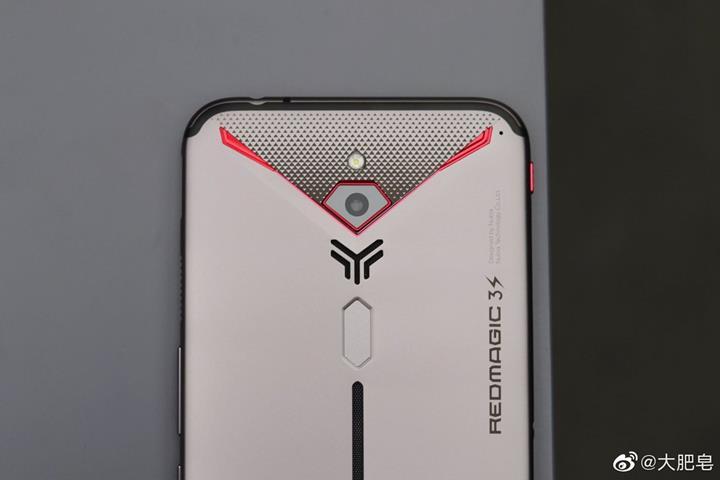 Nubia Red Magic 3S tanıtıldı: Snapdragon 855+, 12 GB RAM, aktif sıvı soğutma