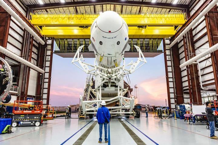 Crew Dragon uzay aracı, 2020 yılında UUİ’na astronot götürebilir